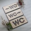 bang wc chi huong di den khu vuc nha ve sinh levu tl06 2