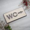 bang wc chi huong di den khu vuc nha ve sinh levu tl06 7