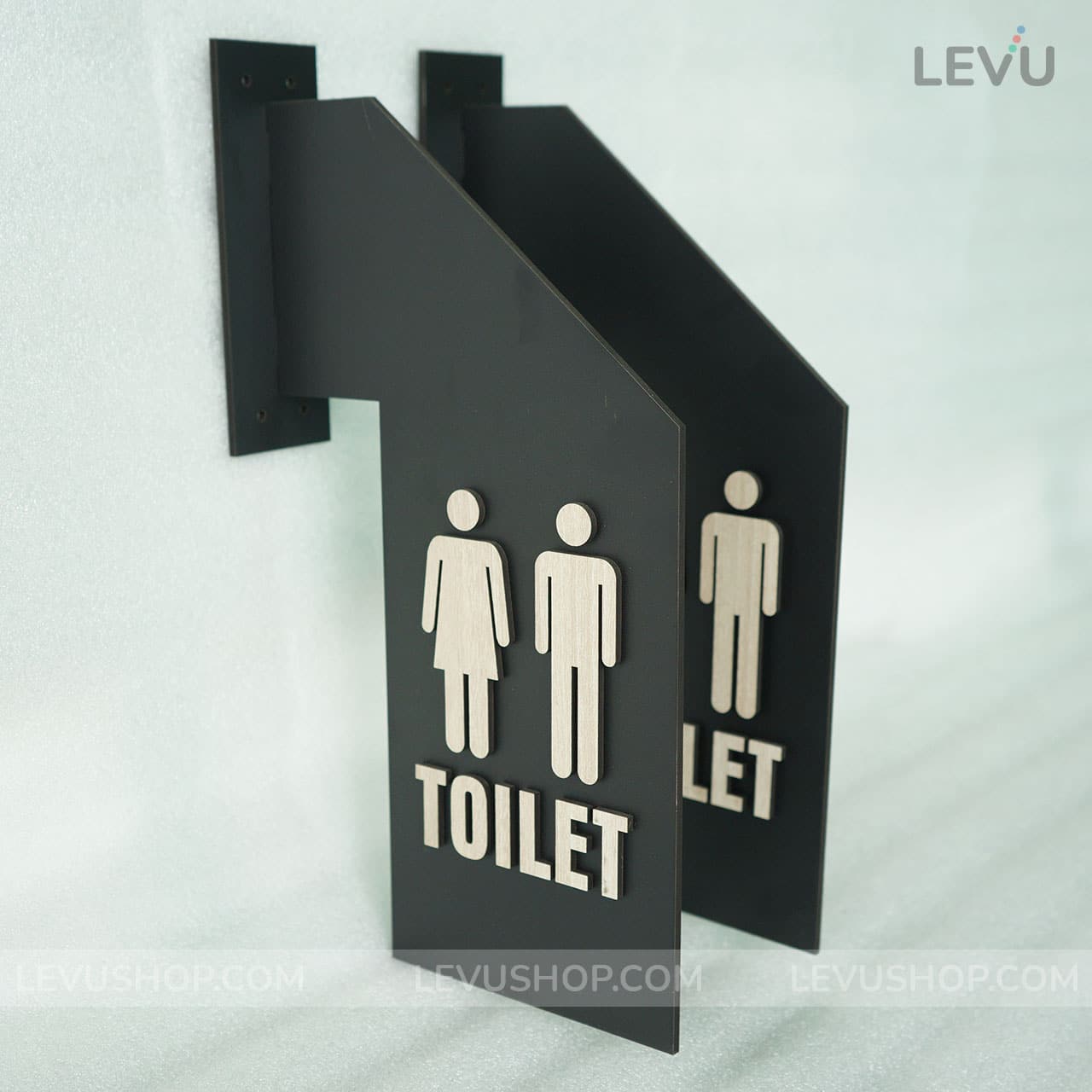 Bảng toilet 2 mặt gắn tường bằng gỗ decor handmade LEVU-TL11