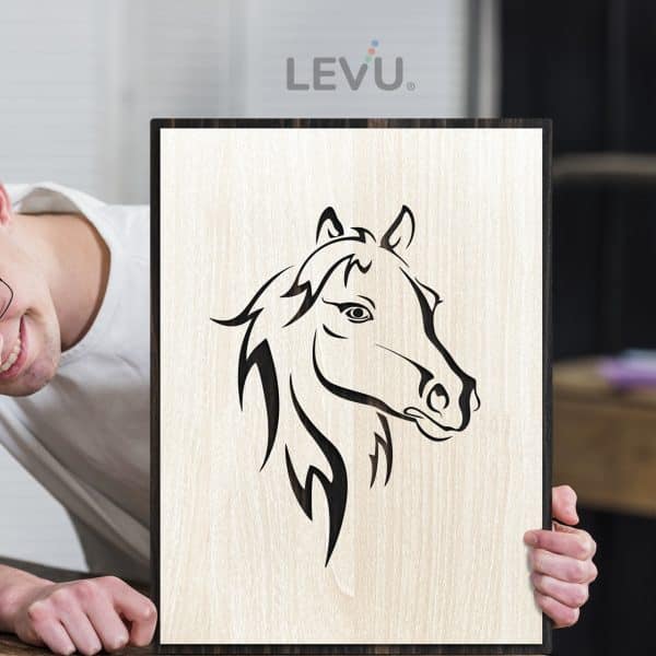 Tranh treo tường gỗ tuổi Ngọ biểu tượng hình con Ngựa 12 con giáp LEVU DV07