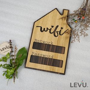 Bảng gỗ ghi thông tin wifi