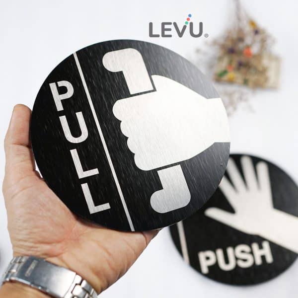 Bảng nhôm alu xước đen Pull Push dán cửa LEVU-ALU15