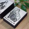 Tranh Treo tường Công Giáo LEVU CG008: Bình an trong tay Mẹ
