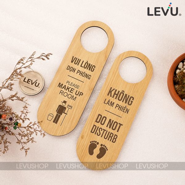 Bảng yêu cầu dọn phòng khách sạn bằng gỗ 2 mặt LEVU-BG21S