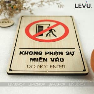 bang khong phan su mien vao bang go dan tuong do not enter levu bg30 10
