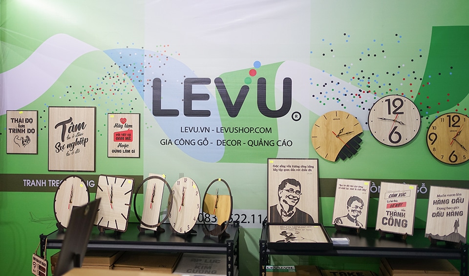 LEVU Vietbuild: Gian hàng tranh gỗ Levushop tại triển lãm Vietbuild