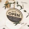 Bảng gỗ treo 2 mặt Open Closed viết phấn giờ đóng mở cửa quán LEVU-BG36