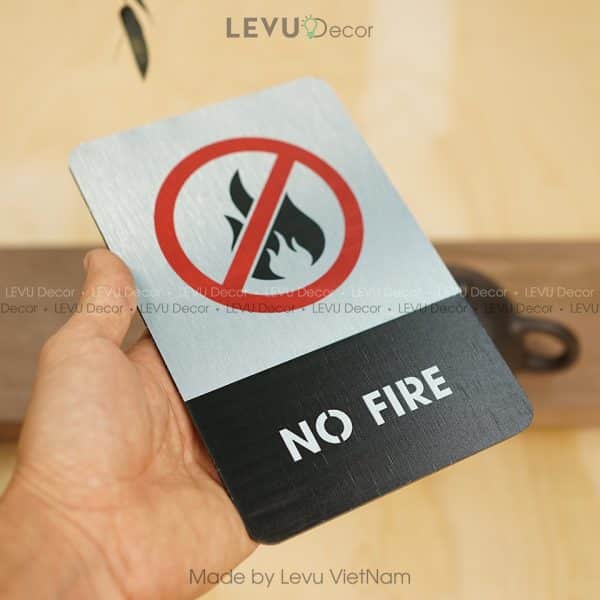 Bảng no fire, biển báo cấm lửa dán tường thiết kế mới ALB-BG02