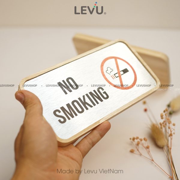 Bảng gỗ no smoking để bàn mặt nhôm in uv nội dung khu vực cấm hút thuốc