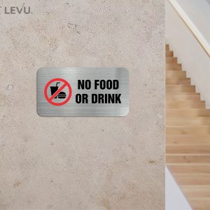 Bảng inox no food or drink (cấm mang theo đồ ăn) LEVU IN03