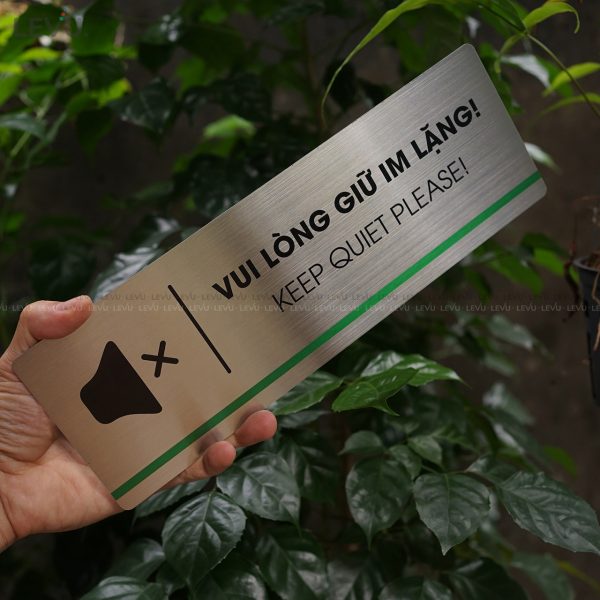 Bảng inox vui lòng giữ im lặng LEVU INB01 keep quiet please - Hình ảnh 6