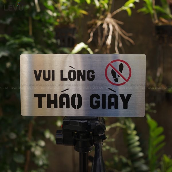 Bảng inox vui lòng tháo giày LEVU IN41 - Hình ảnh 7