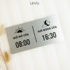 Bảng hiệu giờ đóng mở cửa alu bạc LEVU ALB-BG66