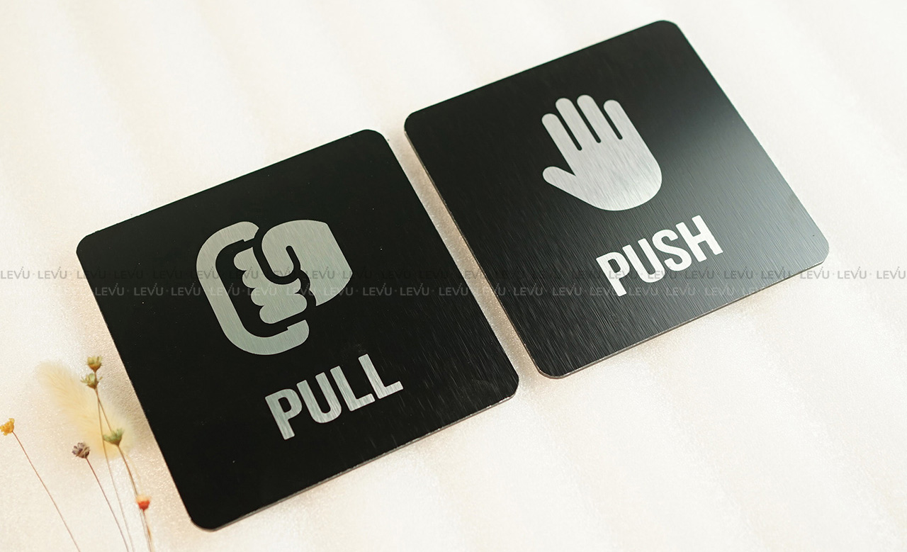 Bộ bảng Pull Push alu đen cao cấp dán cửa LEVU ALD-BG55