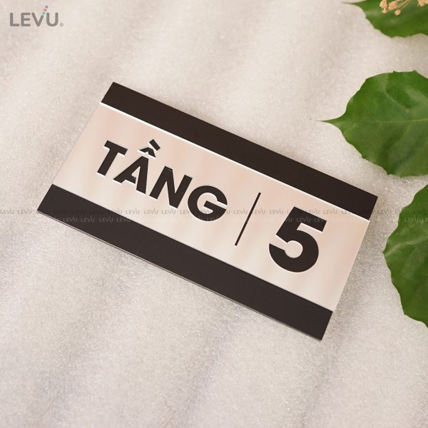 Biển số tầng alu đen chữ mica dán tường chỉ dẫn số tầng LEVU BGST08