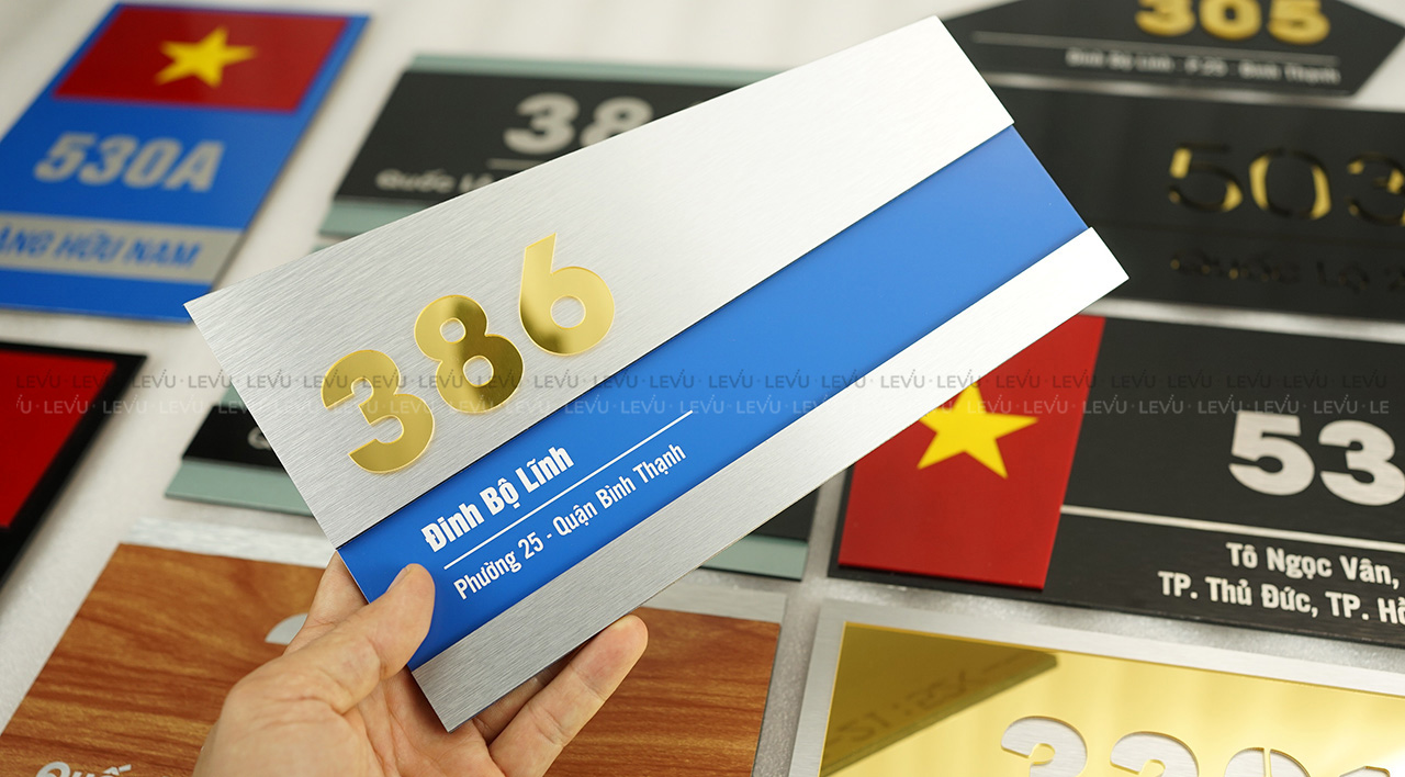 Các chất liệu làm biển số nhà đẹp phổ biến