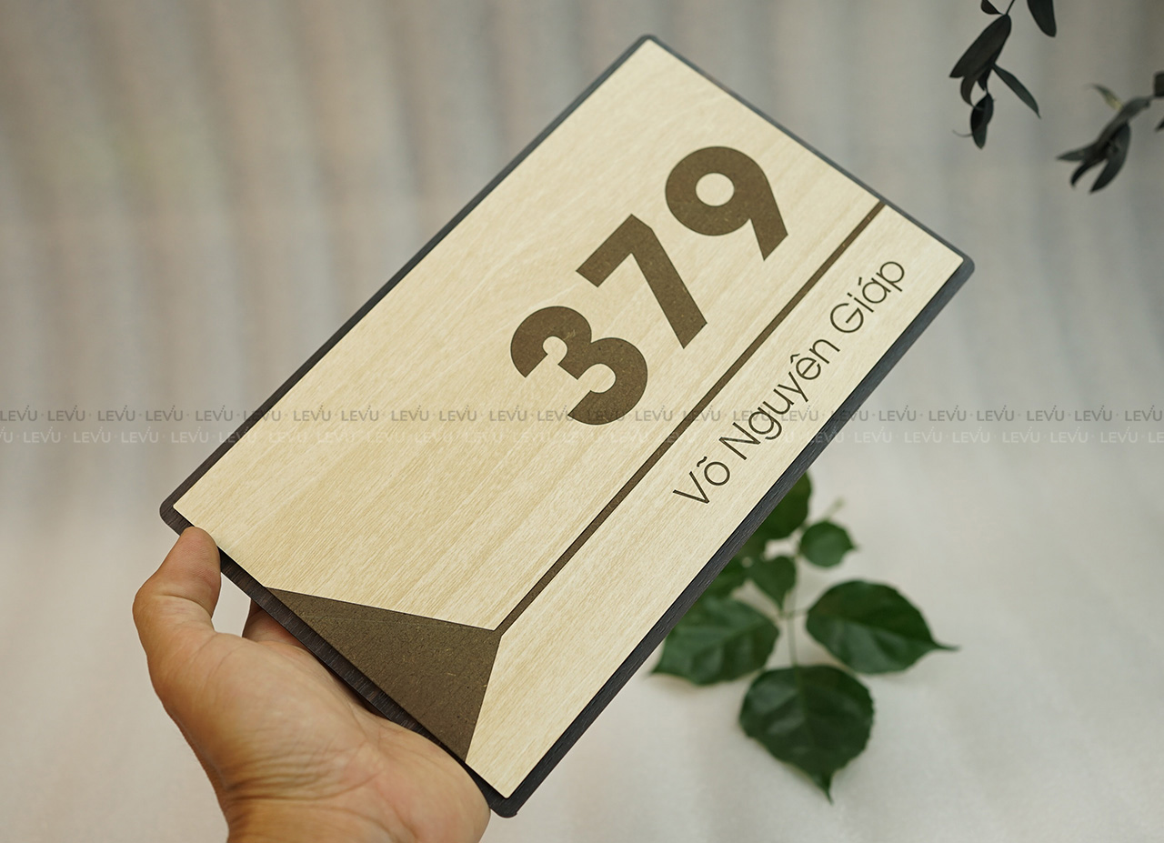 5 mẫu bảng số nhà bằng gỗ đẹp giá rẻ tại Levushop
