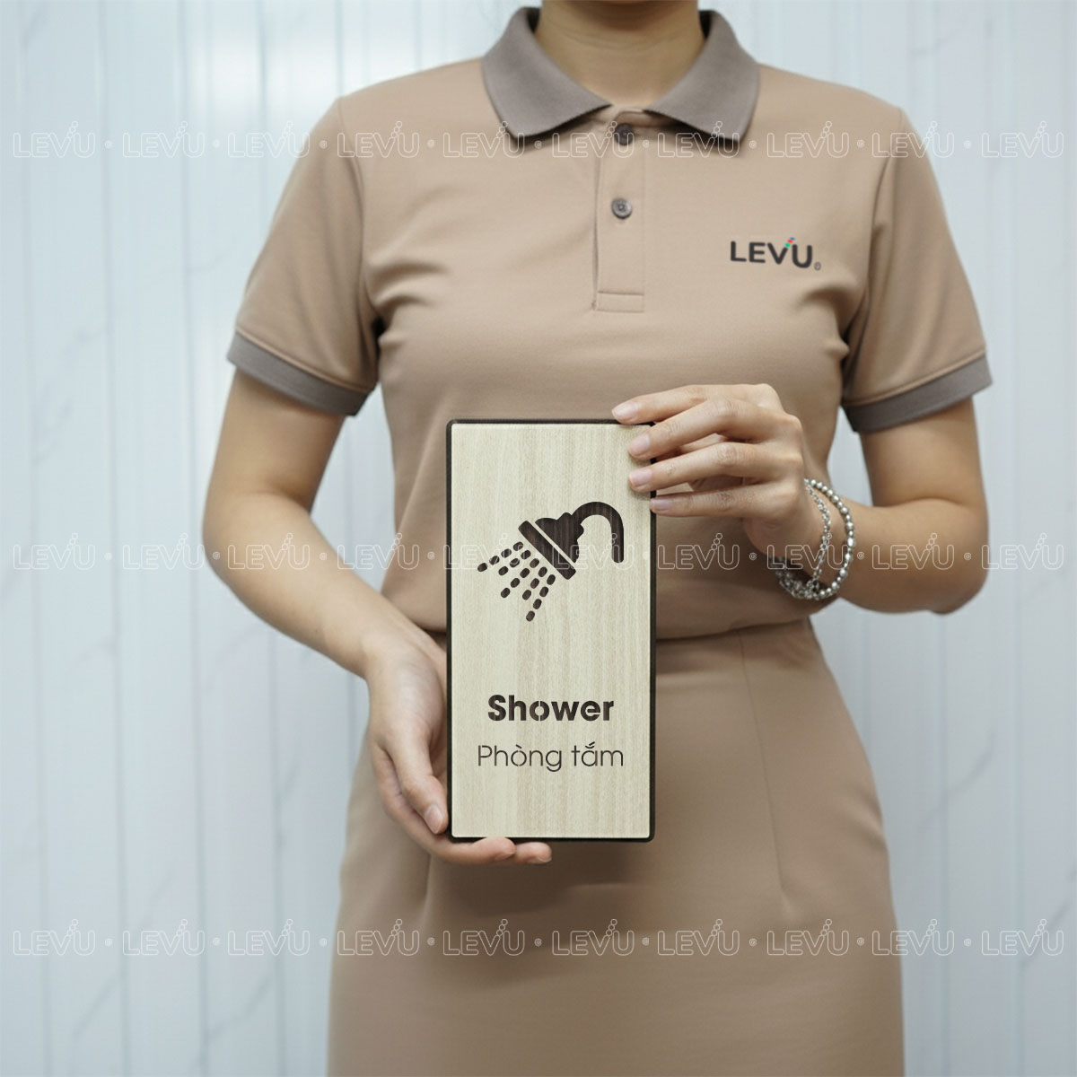 bang hieu trang tri cua phong tam shower levu bg79 11 Bảng hiệu trang trí cửa phòng tắm shower LEVU BG79 - Ảnh 2