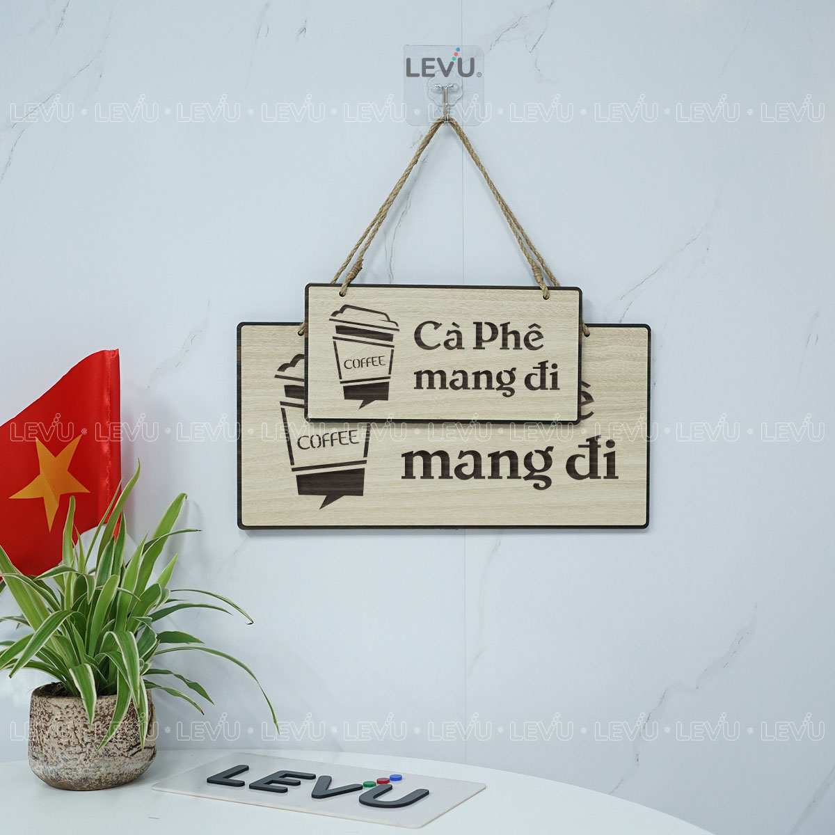Bảng treo decor quán cà phê mang đi LEVU BG75