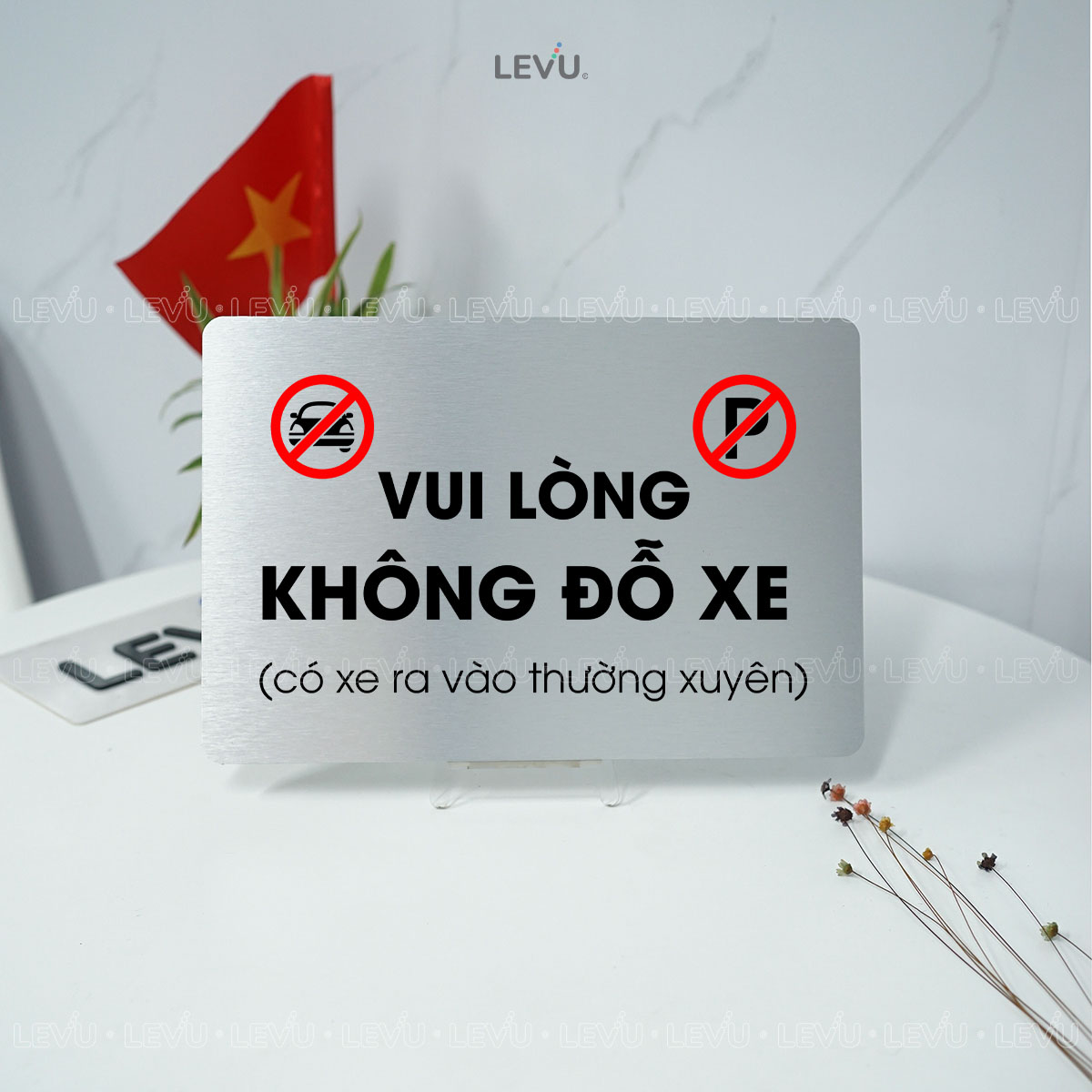 bien bao vui long khong do xe bang hieu khu vuc cam dau xe levu bg83 3 Biển báo vui lòng không đỗ xe, bảng hiệu khu vực cấm đậu xe LEVU BG83 - Ảnh 11