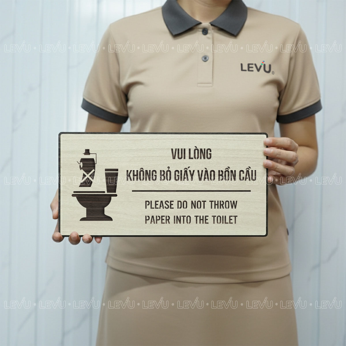 bien nhac nho vui long khong bo giay vao bon cau decor phong ve sinh levu bg95 7 Biển nhắc nhở vui lòng không bỏ giấy vào bồn cầu décor phòng vệ sinh LEVU BG95 chất liệu gỗ khắc laser size 15x30cm