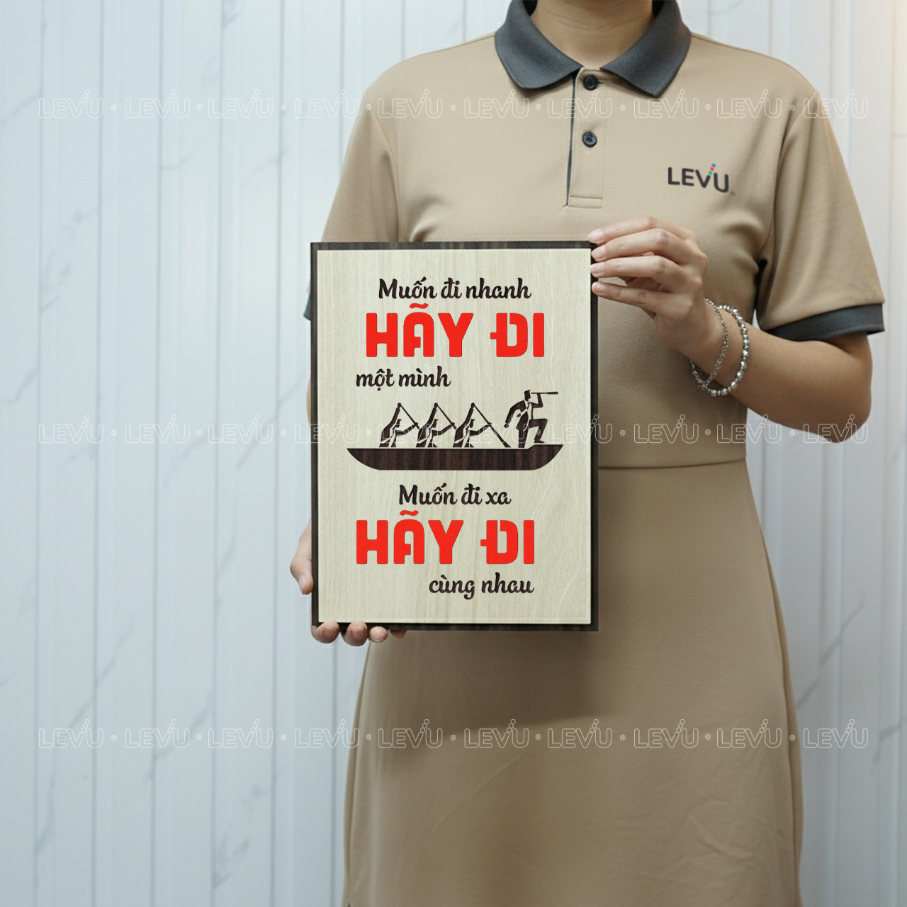 tranh chu co dong levu082 muon di nhanh hay di mot minh muon di xa hay di cung nhau Tranh Chữ Cổ Động LEVU082 "Muốn đi nhanh hãy đi một mình Muốn đi xa hãy đi cùng nhau" - Ảnh 7