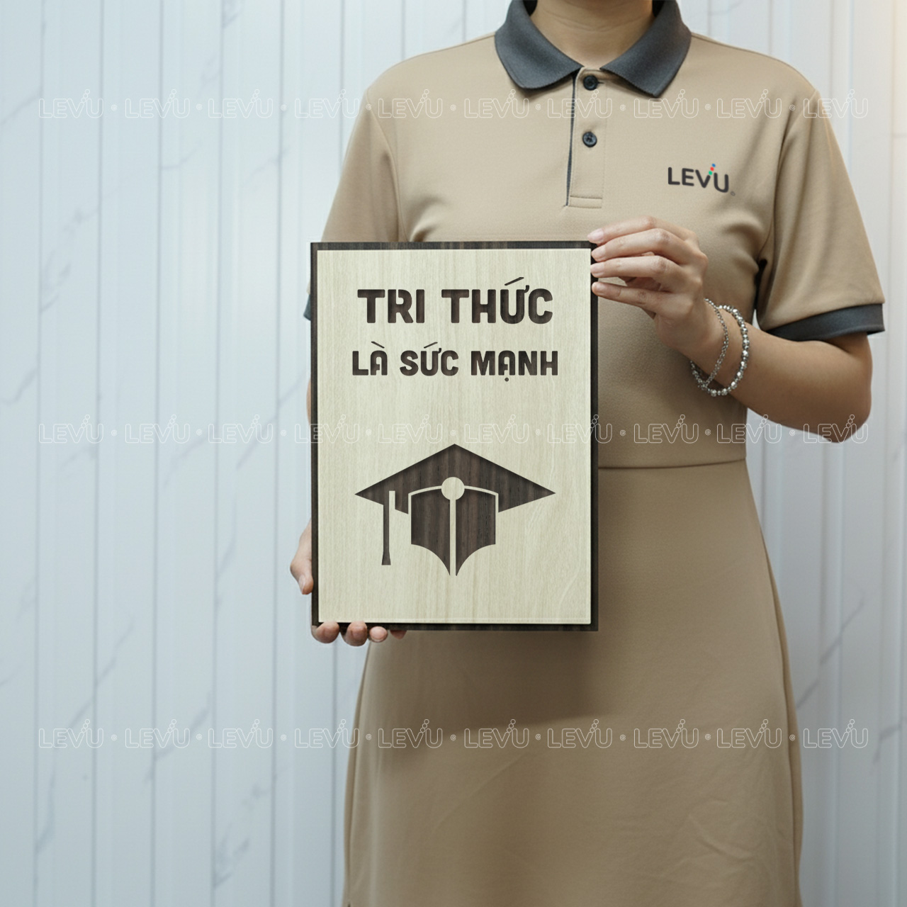 tranh co dong hoc tap levu045 tri thuc la suc manh Tranh cổ động học tập LEVU045 "Tri thức là sức mạnh" - Ảnh 6