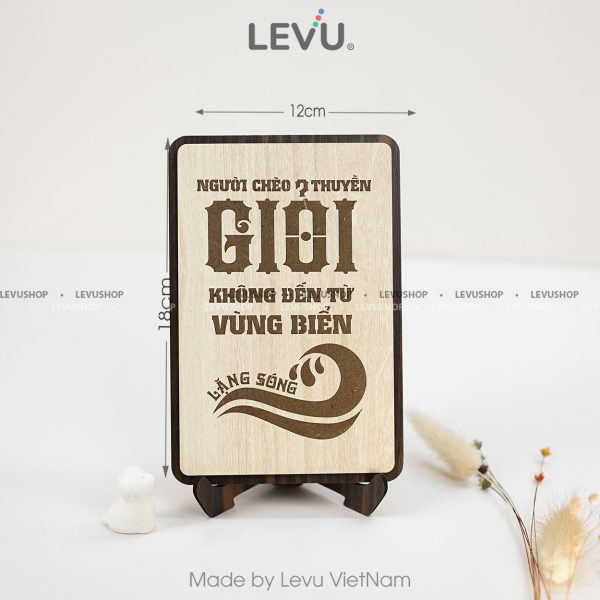 tranh co dong levu017 nguoi cheo thuyen gioi khong den tu vung bien lang songm Tranh cổ động LEVU017 "Người chèo thuyền giỏi không đến từ vùng biển lặng sóng" - Ảnh 14