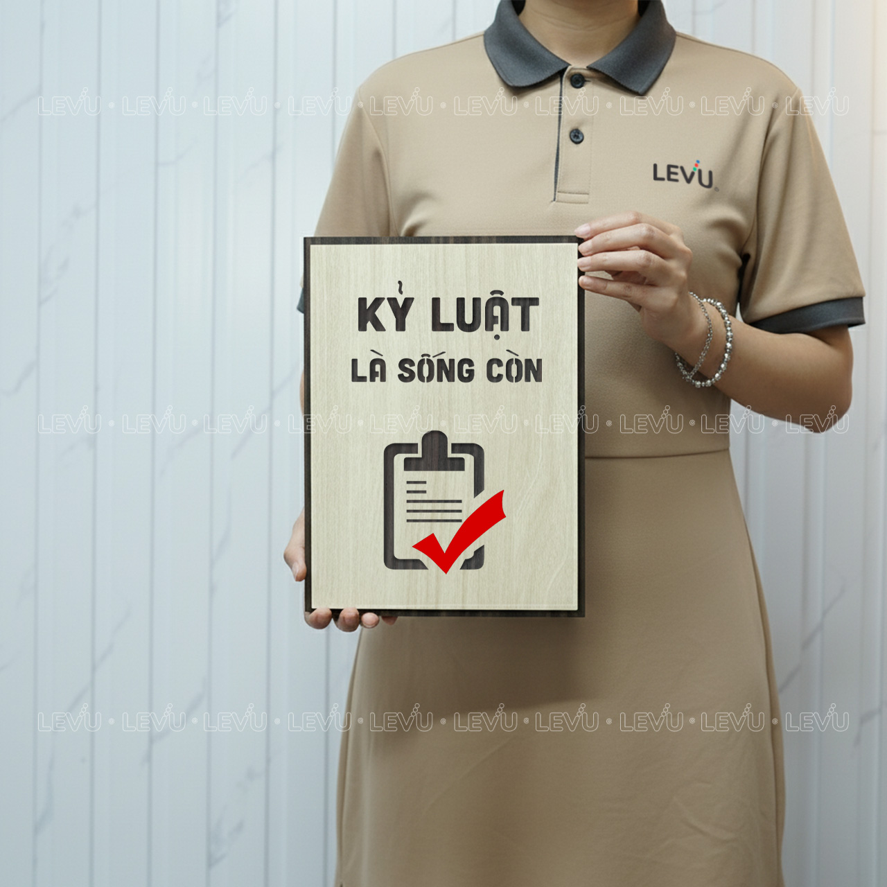 tranh dong luc levu042 ky luat la song con Tranh động lực LEVU042 "Kỷ luật là sống còn" - Ảnh 6