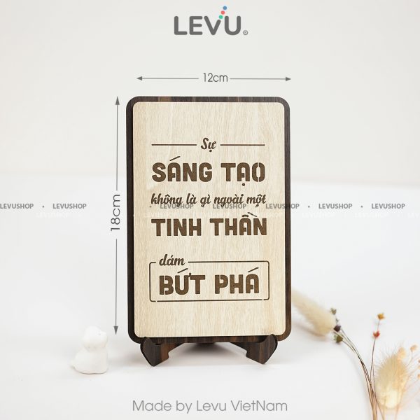tranh slogan bang go khac chu levu110 su sang tao khong la gi ngoai mot tinh than dam but pha0m Tranh slogan bằng gỗ khắc chữ LEVU110 "Sự sáng tạo không là gì ngoài một tinh thần dám bứt phá" - Ảnh 13
