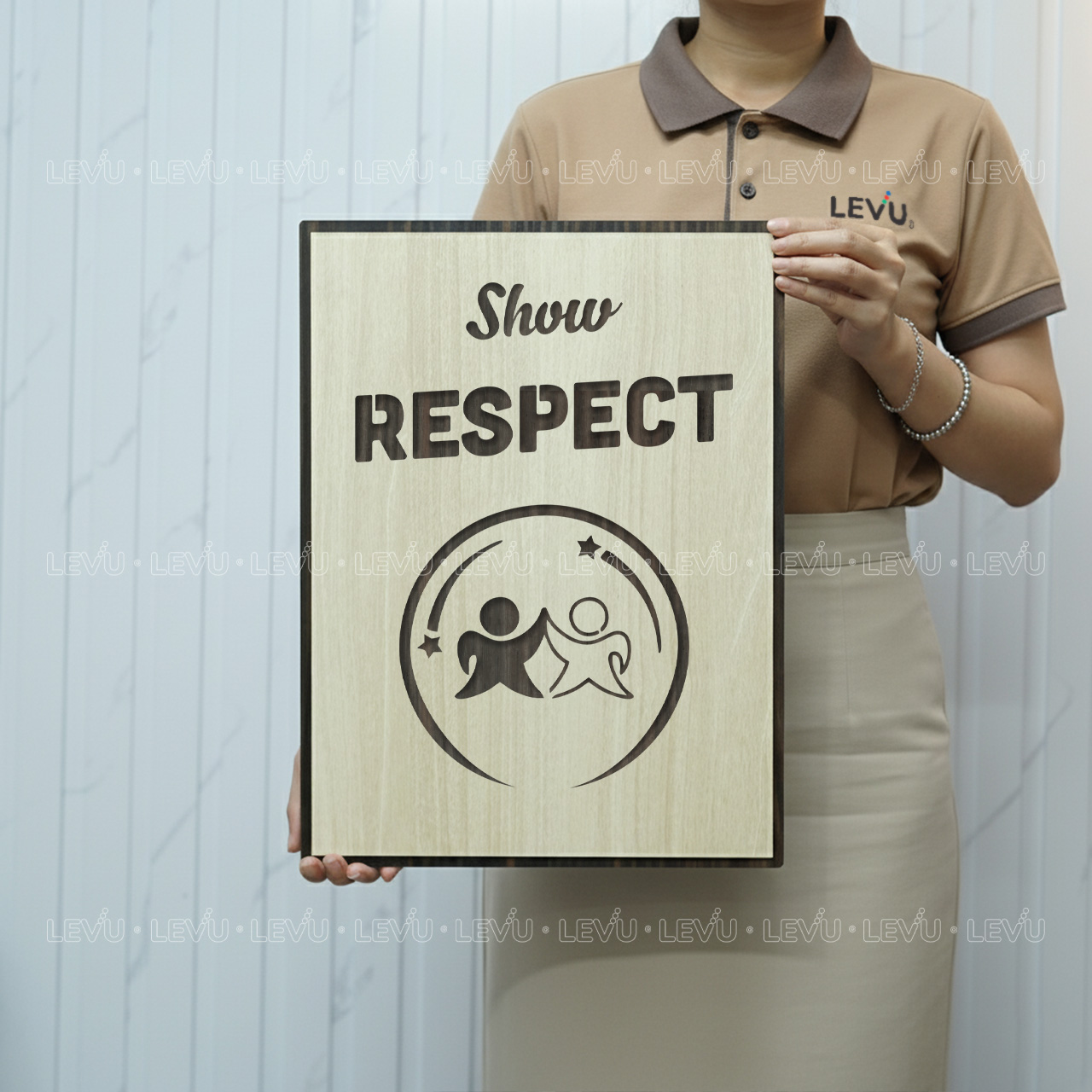 tranh truyen cam hung cong viec levu135 show respect Tranh truyền cảm hứng công việc LEVU135 "Show Respect"