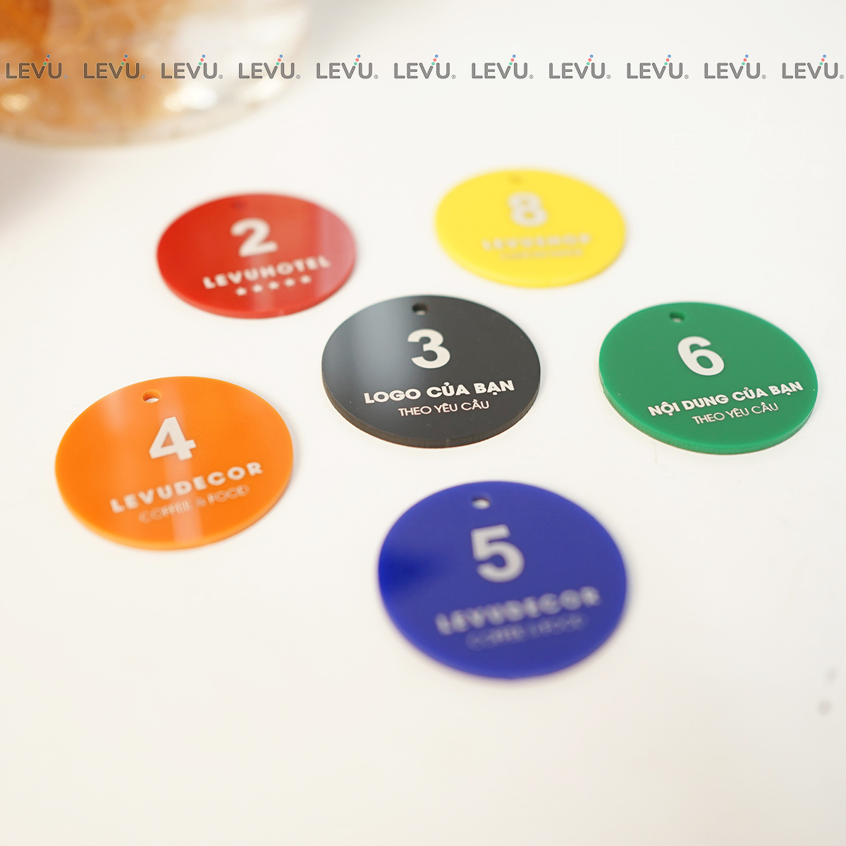 the so mica khac ten logo theo yeu cau co lo gan moc treo levushop 2 Thẻ số mica khắc tên logo theo yêu cầu có lỗ gắn móc treo - Ảnh 9