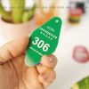 the so phong khach san hotel mica khac laser theo yeu cau levushop xanh la
