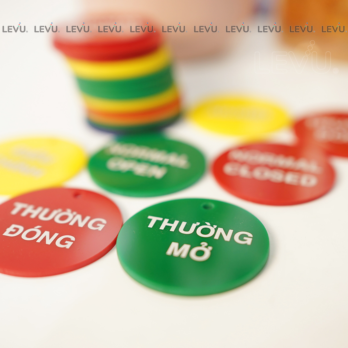 Thẻ van móc treo mica thường đóng thường mở 2 mặt valve tags - Ảnh 2