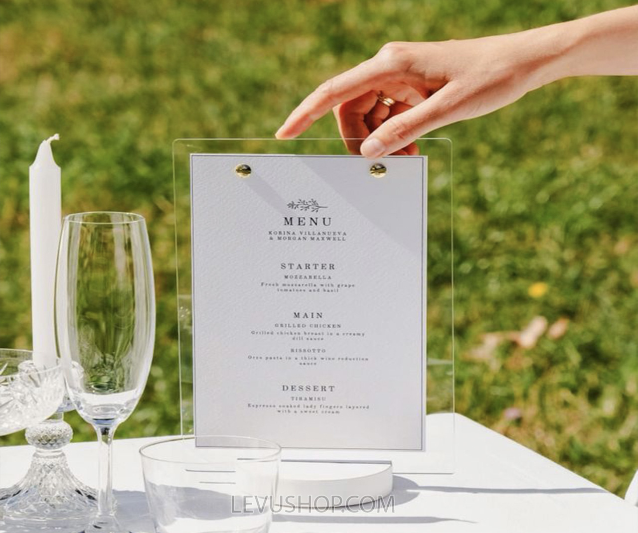 xuong san xuat bang menu mica de ban theo yeu cau tai tphcm levushop 21 Dịch vụ gia công bảng menu mica theo yêu cầu tại Levushop