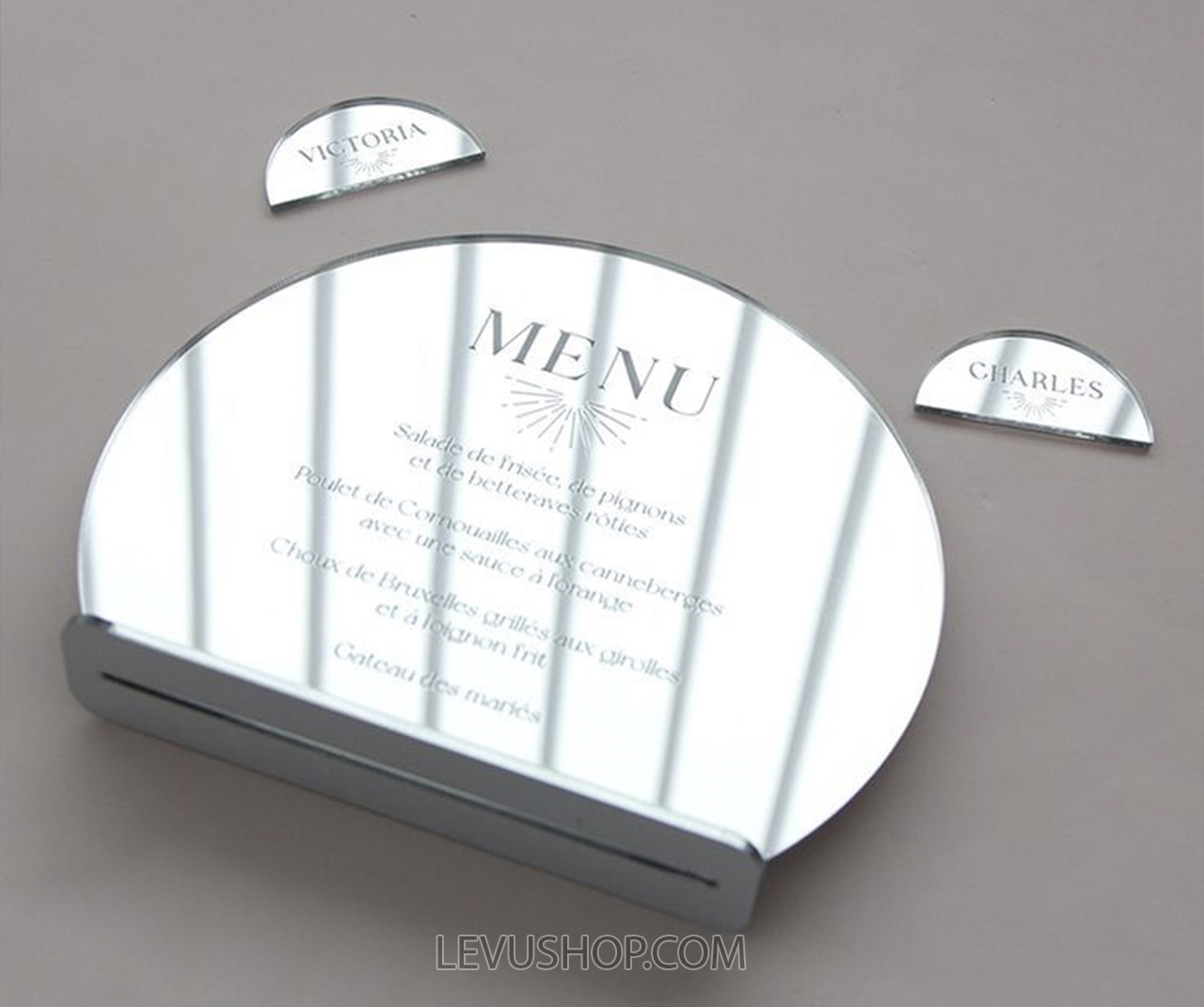 xuong san xuat bang menu mica de ban theo yeu cau tai tphcm levushop 22 Bảng menu mica để bàn là gì?